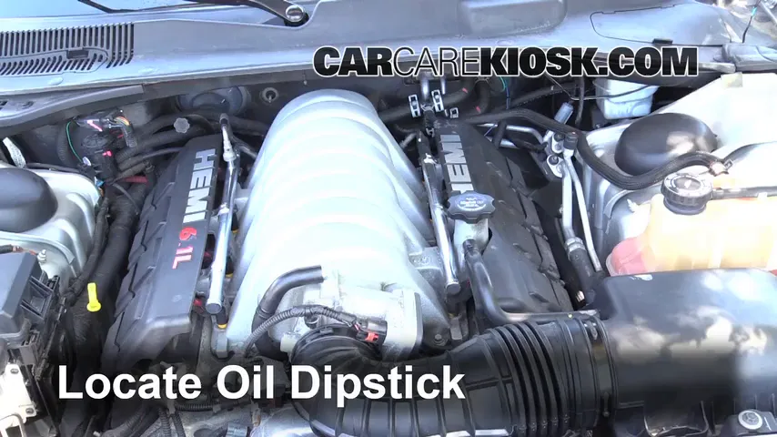 2006 Chrysler 300 C SRT8 6.1L V8 Oil Check Oil Level